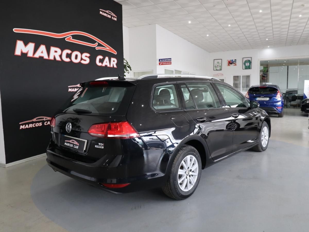 volkswagen-golf-variant-2017-diesel-1598cc