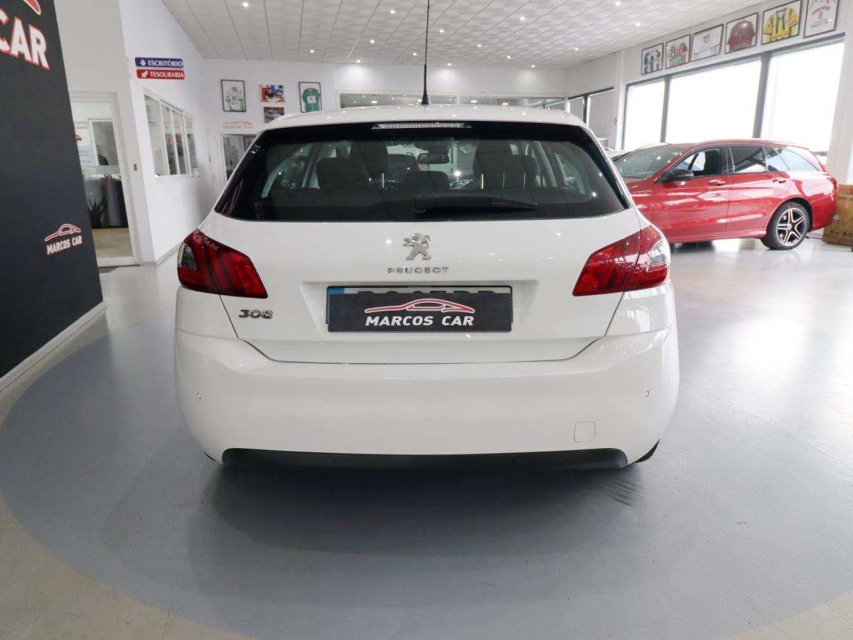 peugeot-308-2021-diesel-1499cc
