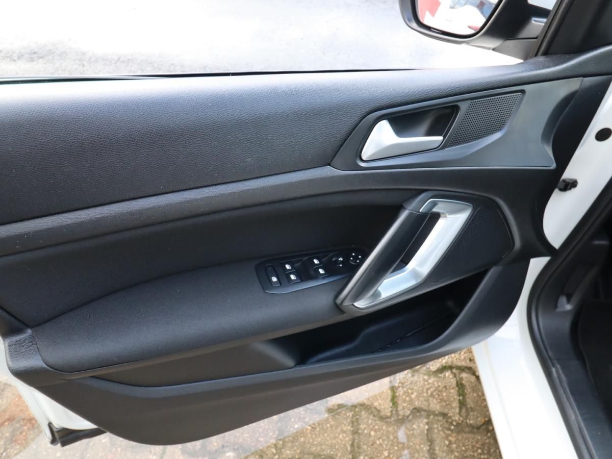 peugeot-308-2021-diesel-1499cc