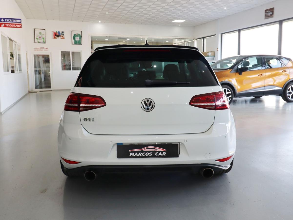 volkswagen-golf-2013-gasolina-1984cc