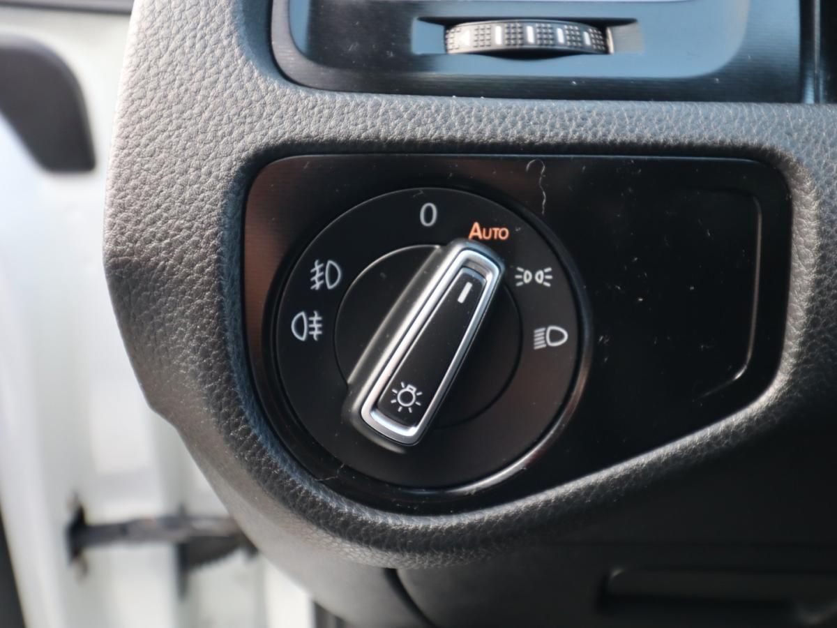 volkswagen-golf-2013-gasolina-1984cc