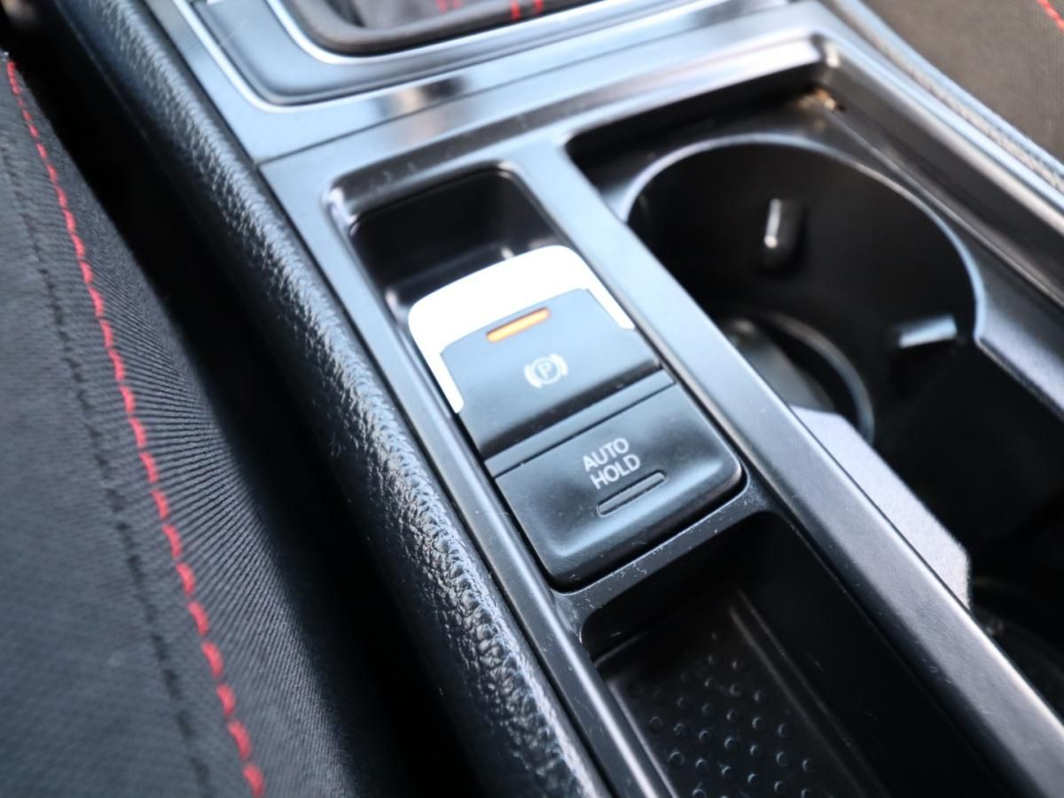 volkswagen-golf-2013-gasolina-1984cc