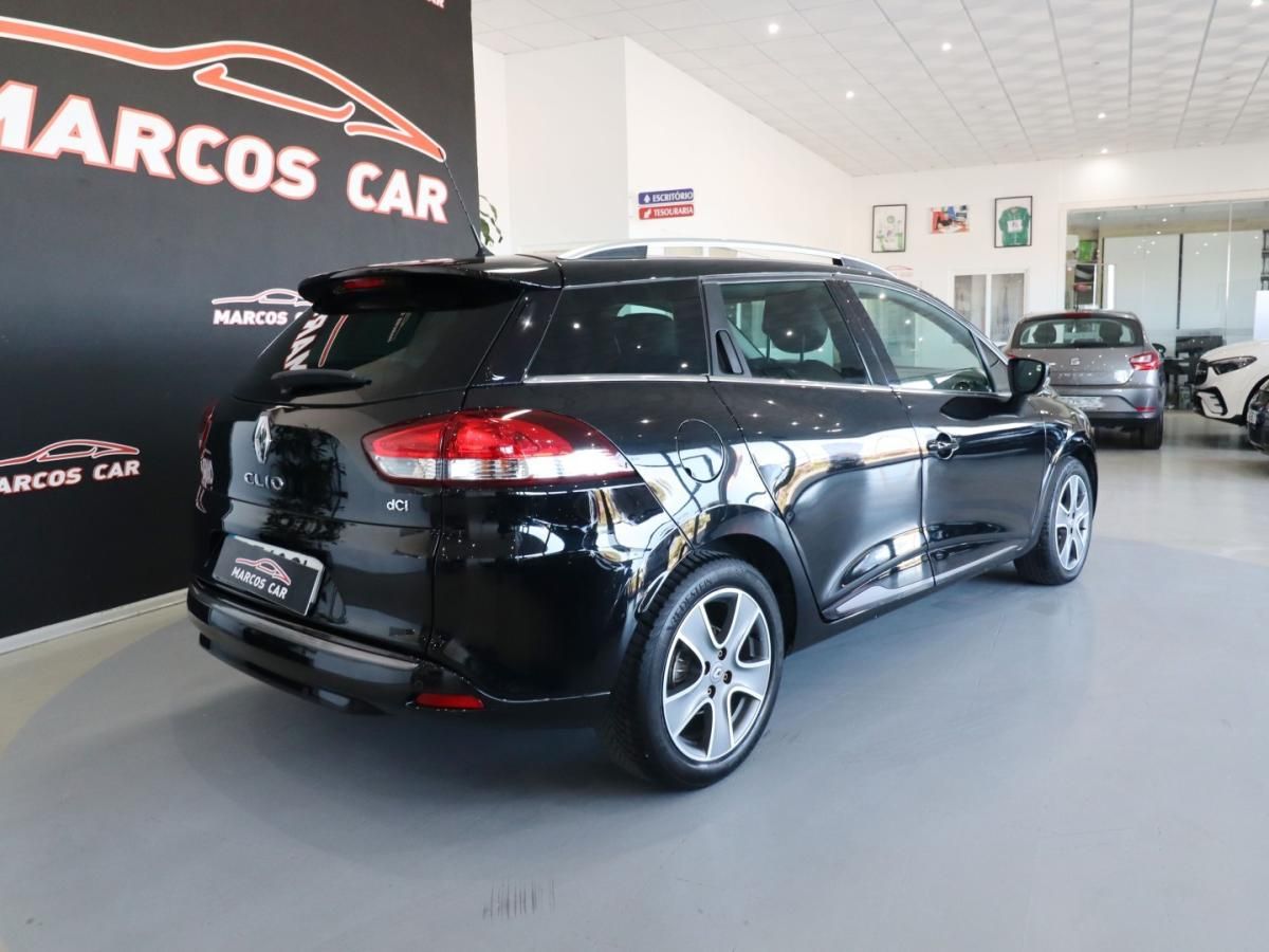 renault-clio-sport-tourer-2015-diesel-1461cc