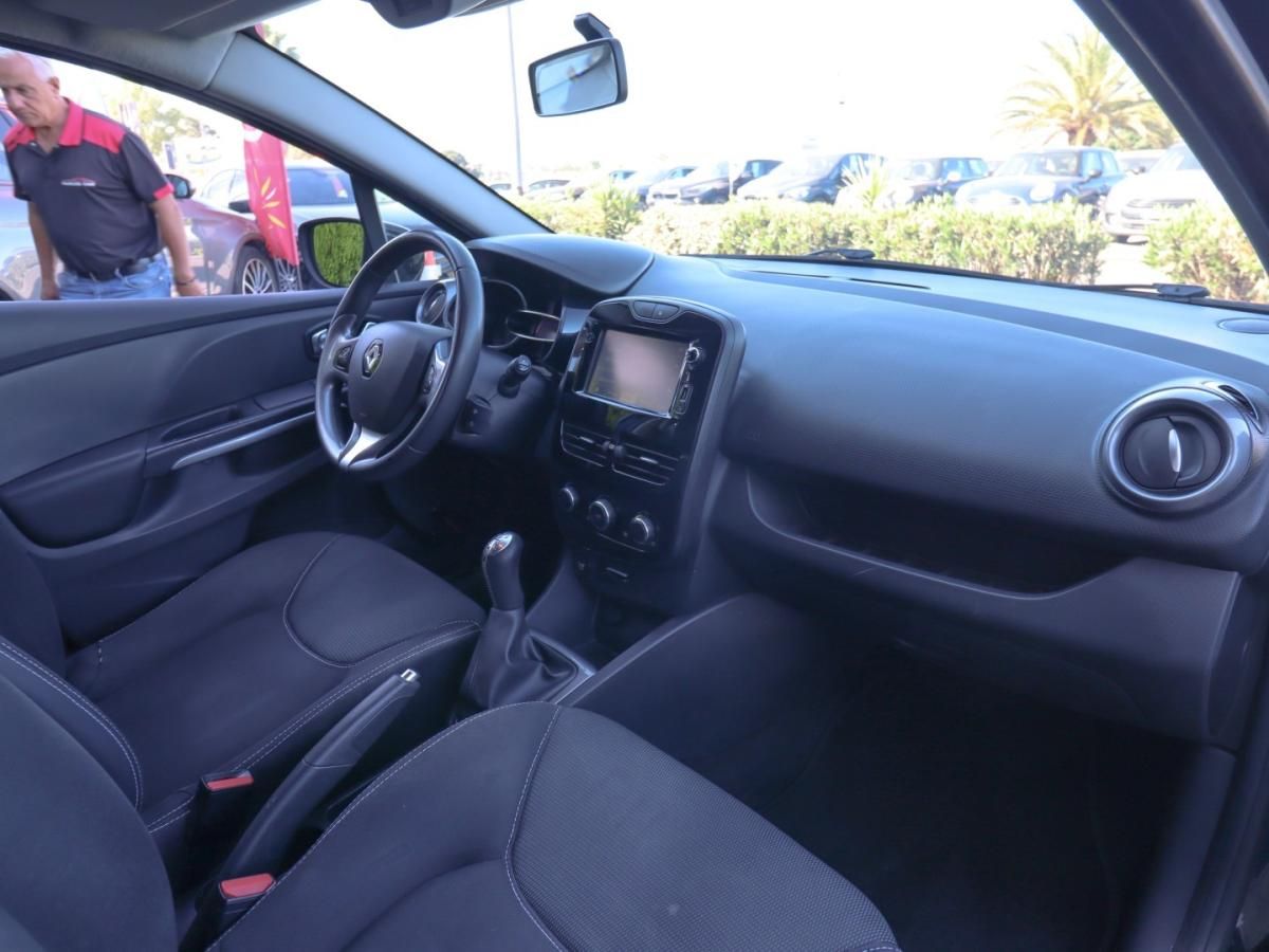 renault-clio-sport-tourer-2015-diesel-1461cc