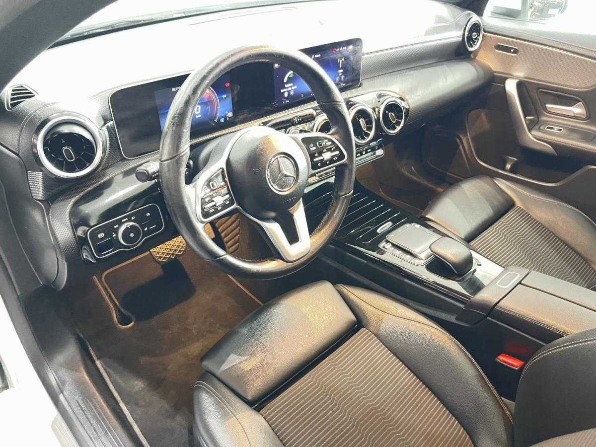 mercedes-benz-cla-2019-diesel-1950cc