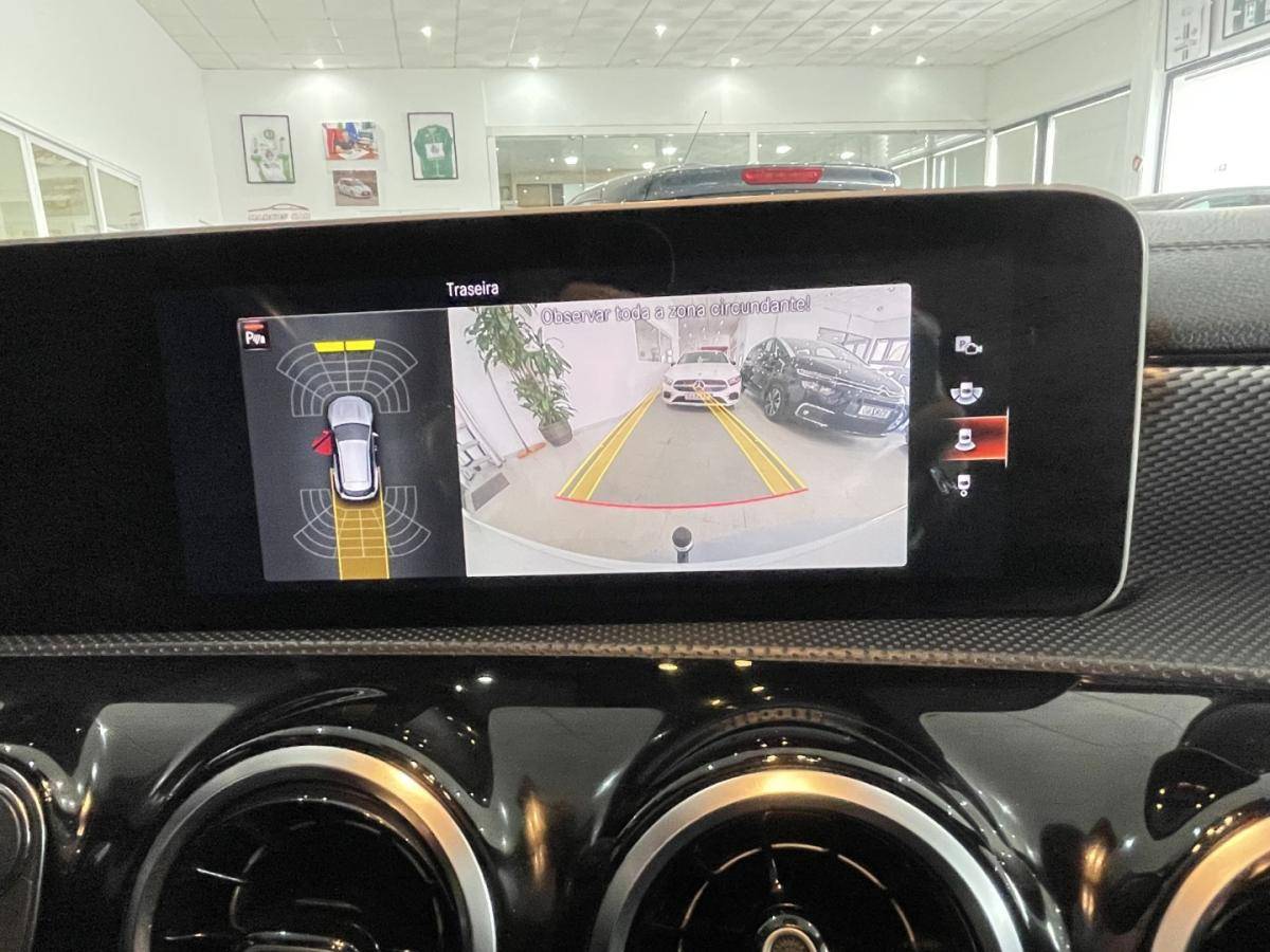 mercedes-benz-cla-2019-diesel-1950cc