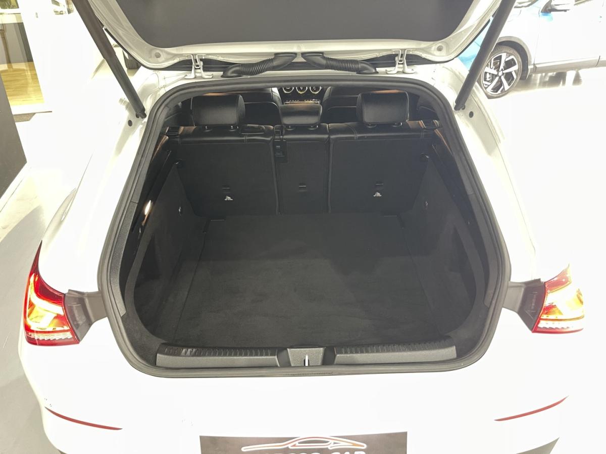 mercedes-benz-cla-2019-diesel-1950cc