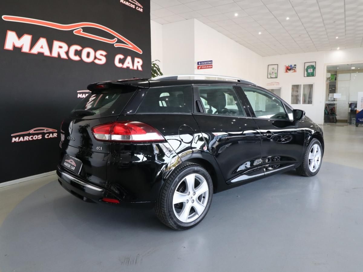 renault-clio-sport-tourer-2013-diesel-1461cc
