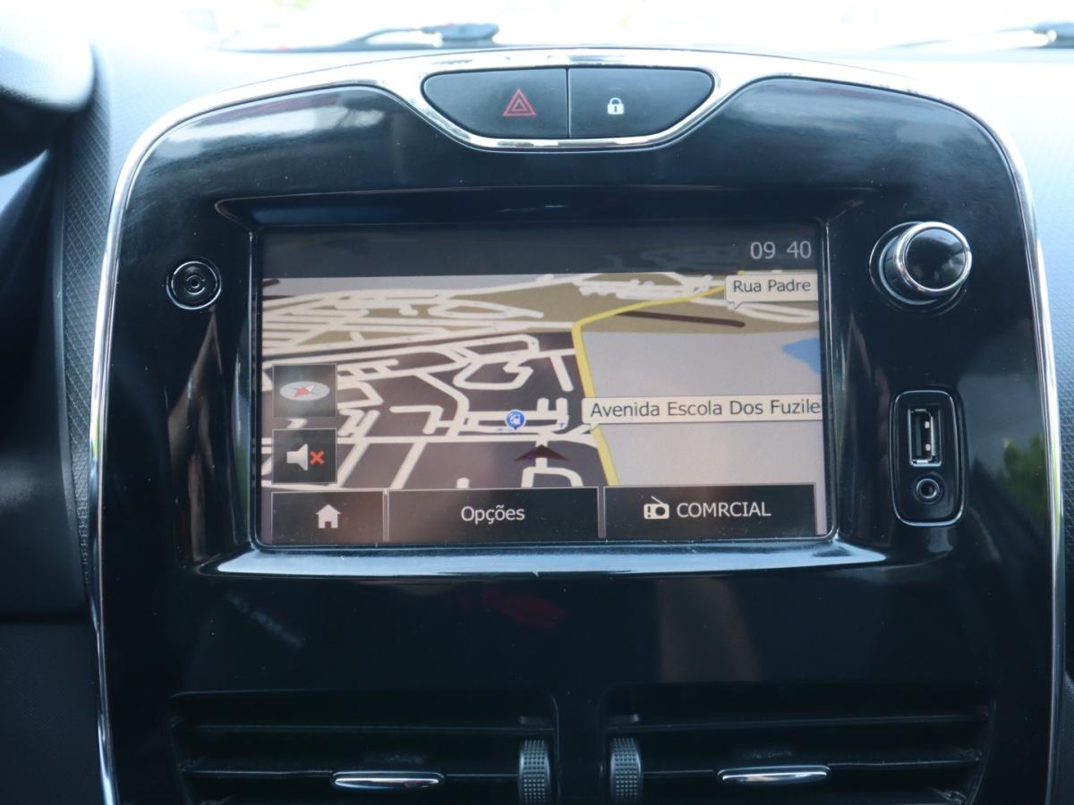 renault-clio-sport-tourer-2013-diesel-1461cc