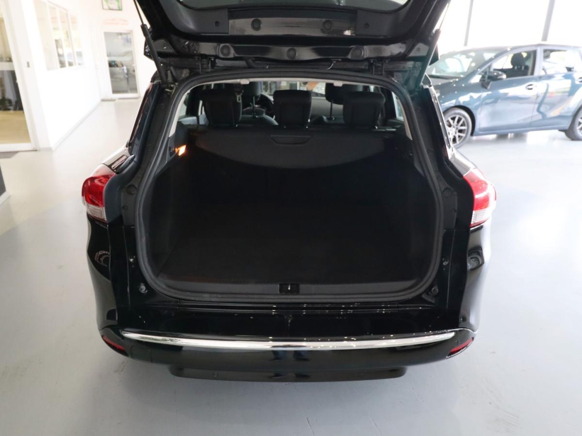 renault-clio-sport-tourer-2013-diesel-1461cc