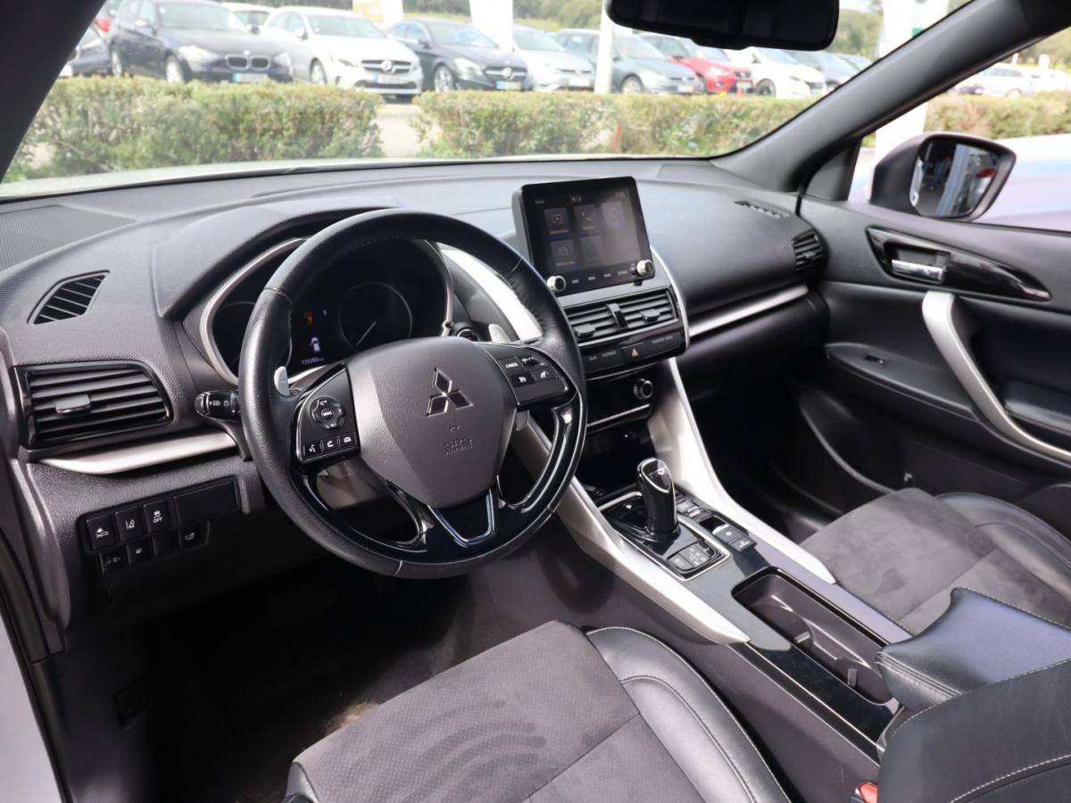 mitsubishi-eclipse-cross-2023-hibrido-2360cc