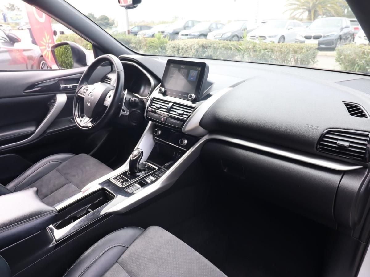 mitsubishi-eclipse-cross-2023-hibrido-2360cc