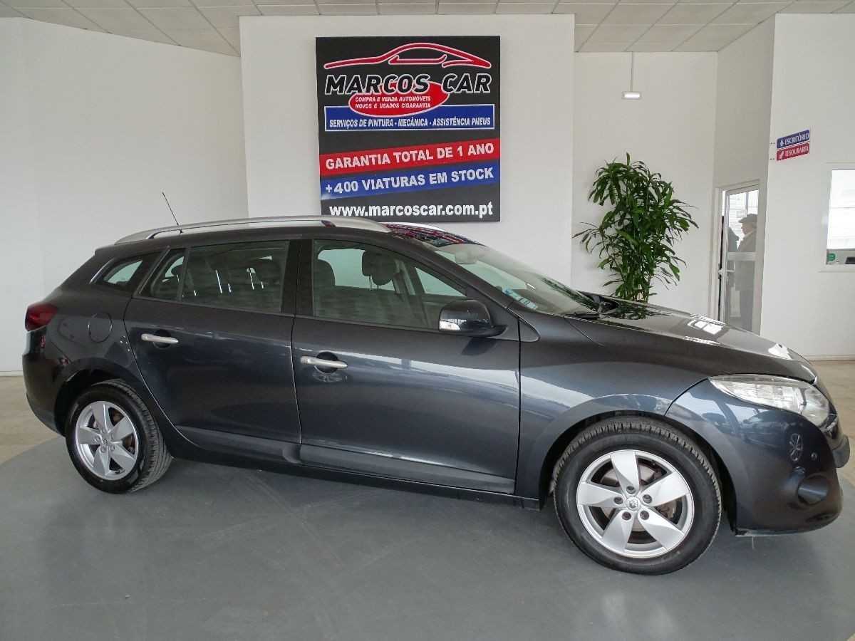 renault-megane-sport-tourer-2011-diesel-1500cc