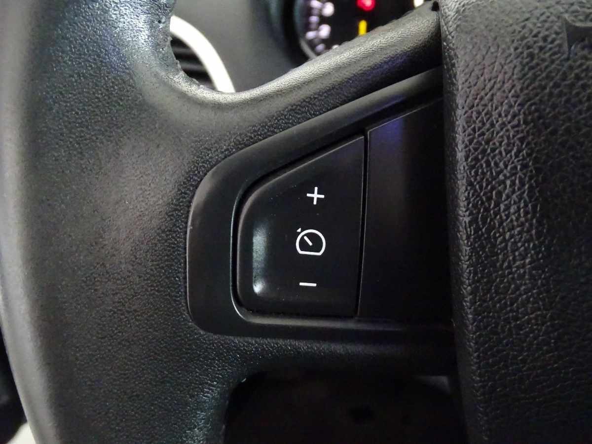 renault-megane-sport-tourer-2011-diesel-1500cc