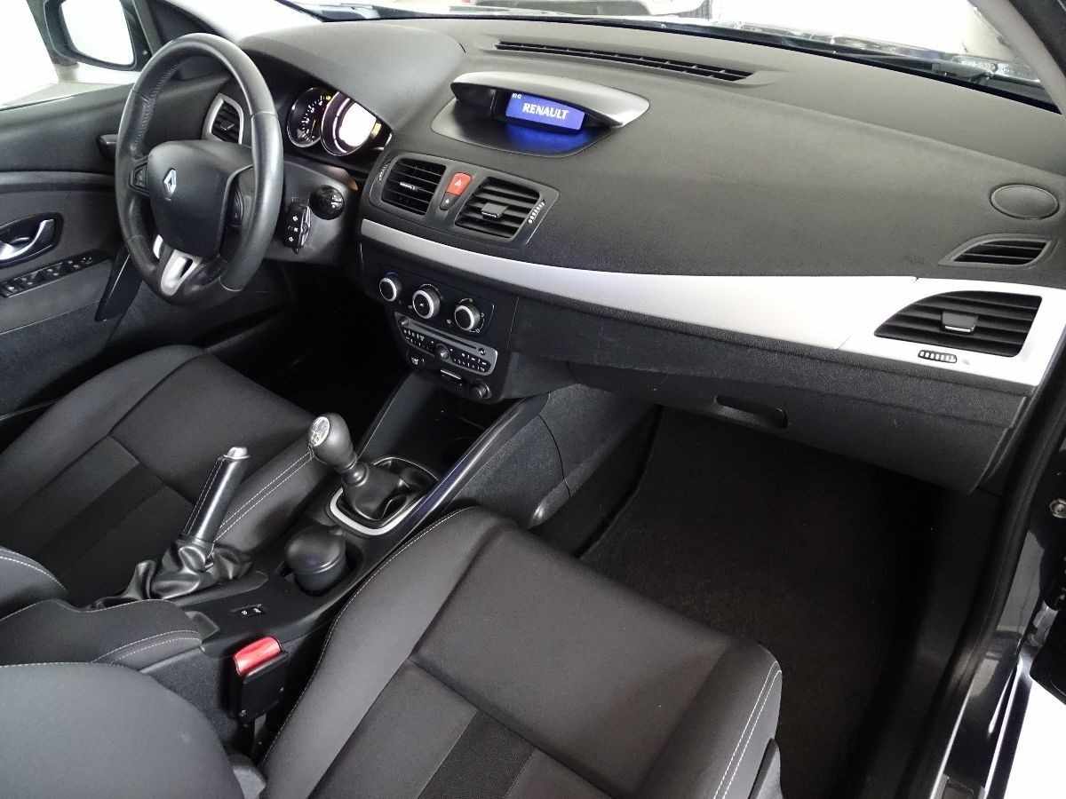 renault-megane-sport-tourer-2011-diesel-1500cc