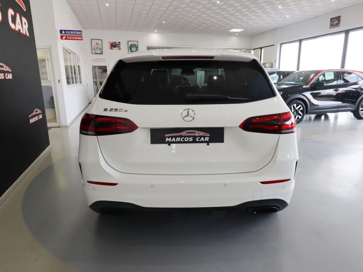mercedes-benz-classe-b-2021-hibrido-1332cc
