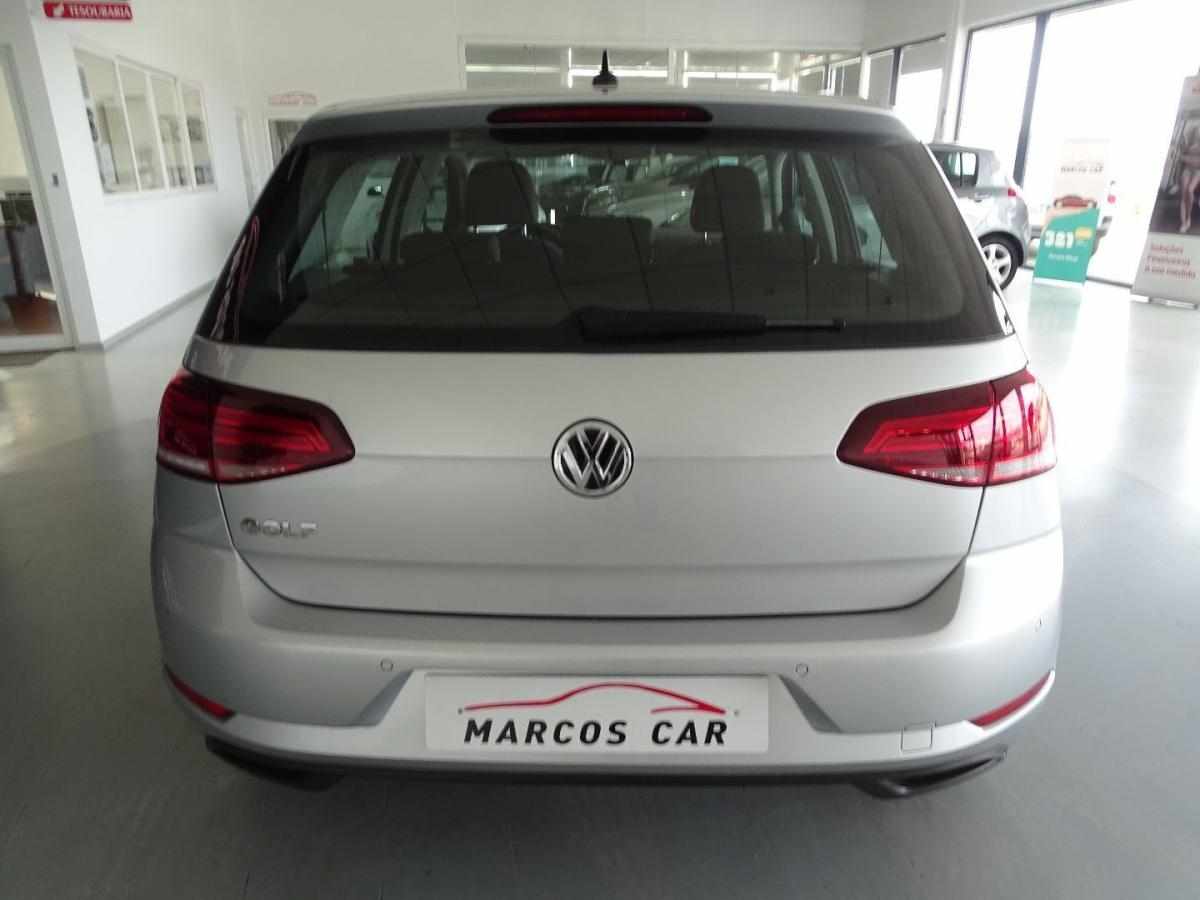 volkswagen-golf-2018-diesel-1600cc
