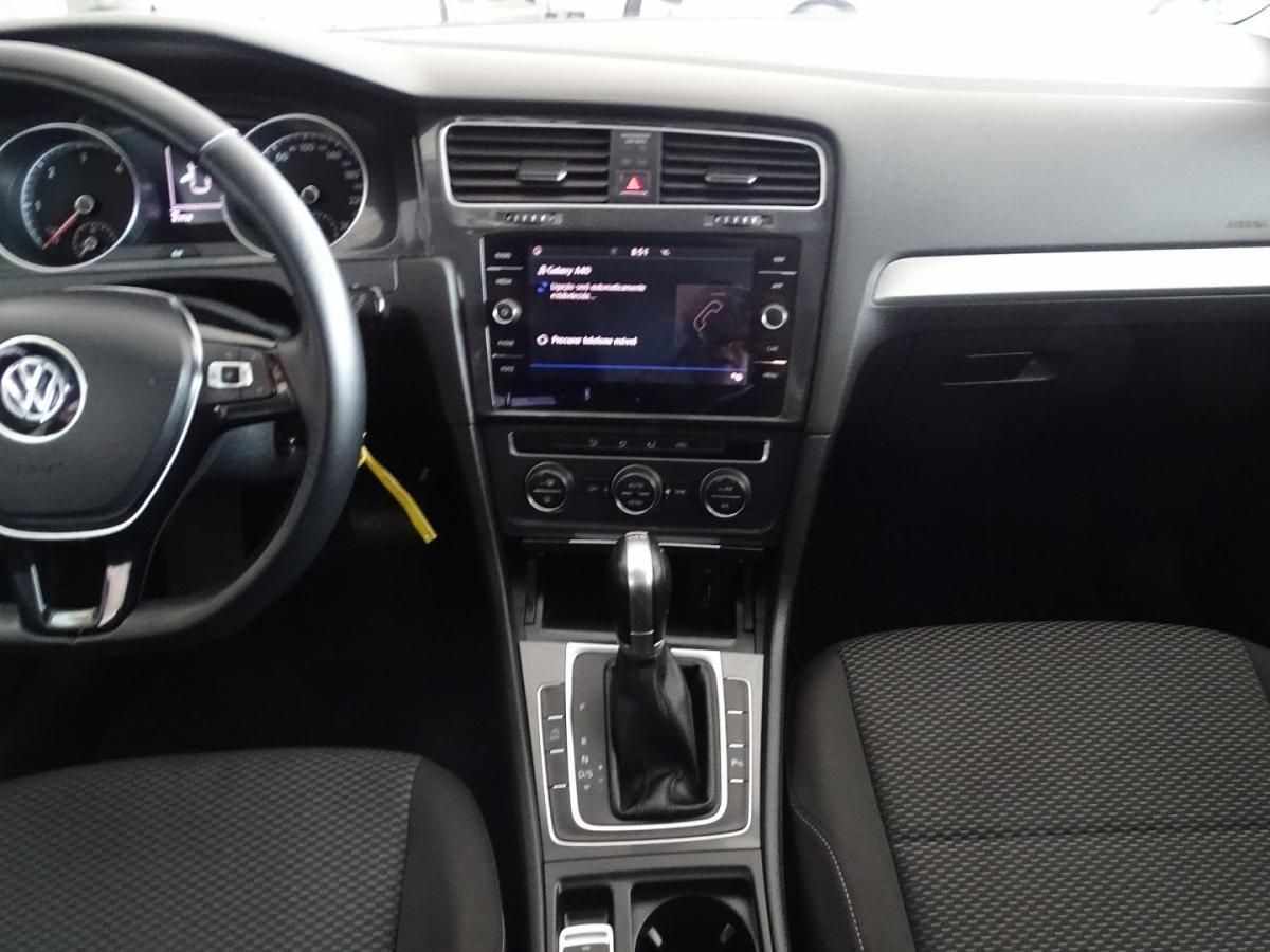 volkswagen-golf-2018-diesel-1600cc