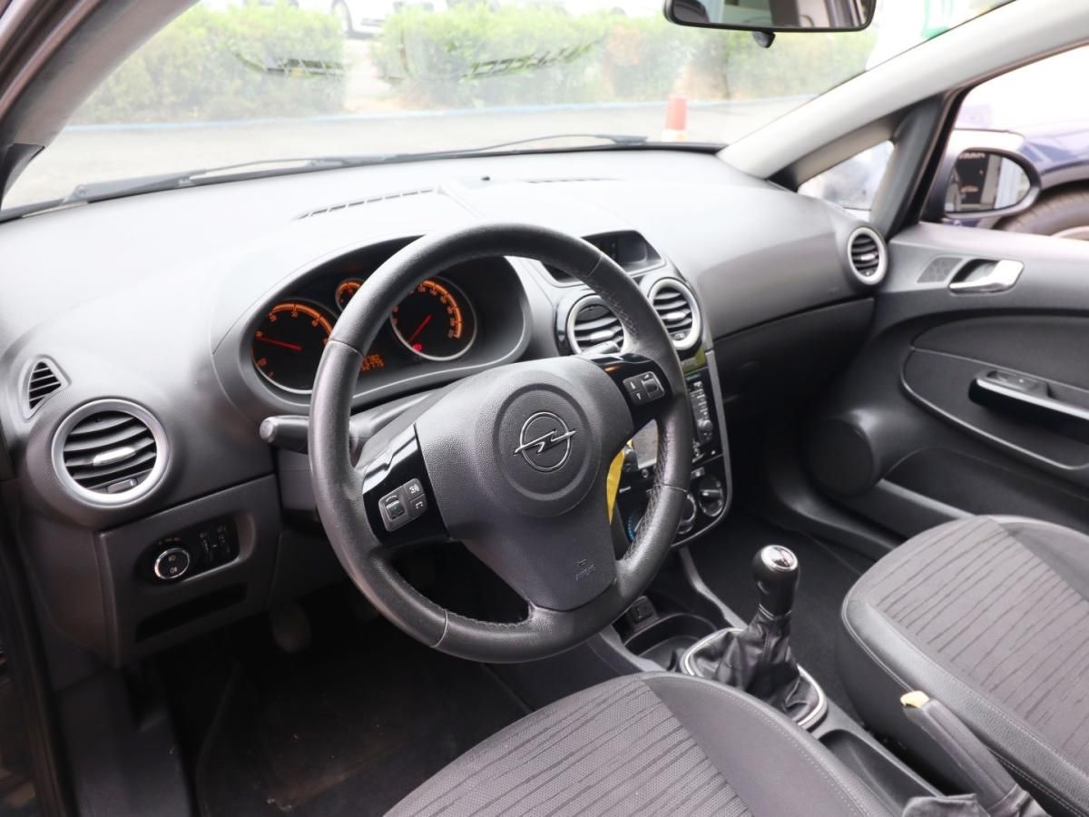 opel-corsa-2014-diesel-1248cc