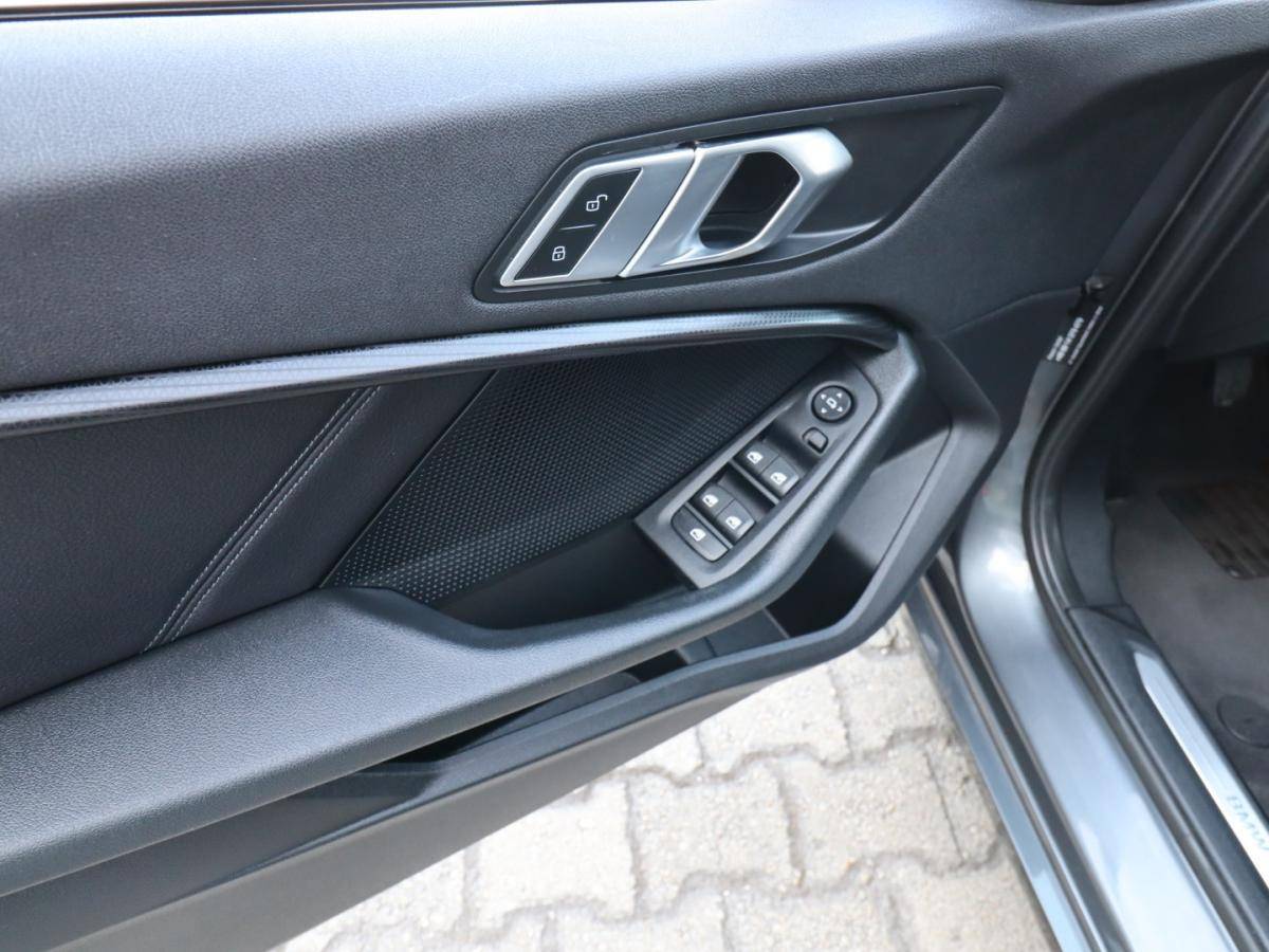 bmw-serie-1-2019-diesel-1496cc