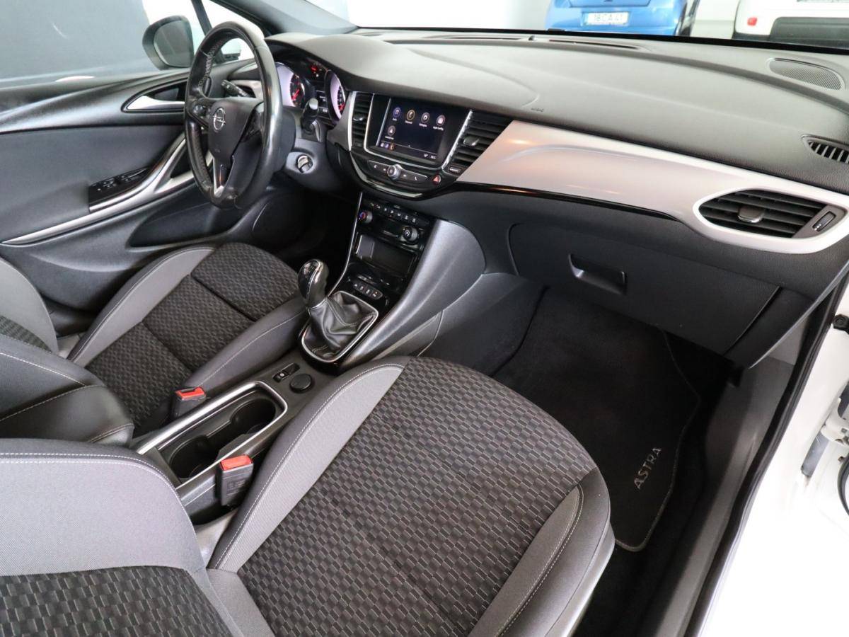 opel-astra-sport-tourer-2020-diesel-1496cc