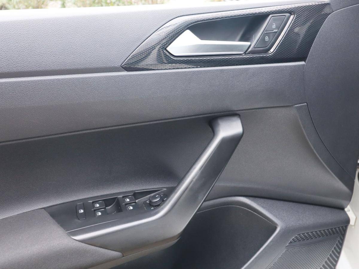 volkswagen-polo-2022-gasolina-999cc
