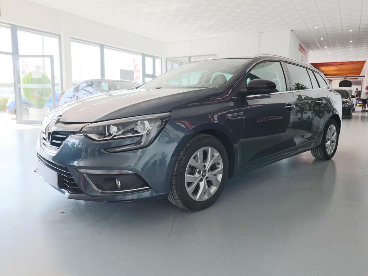 renault-megane-sport-tourer-2018-diesel-1461cc