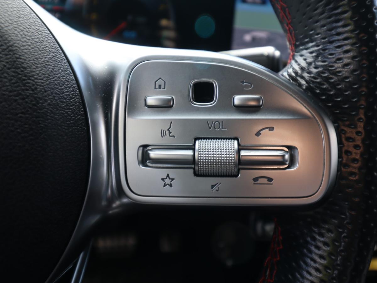 mercedes-benz-cla-2021-hibrido-1332cc