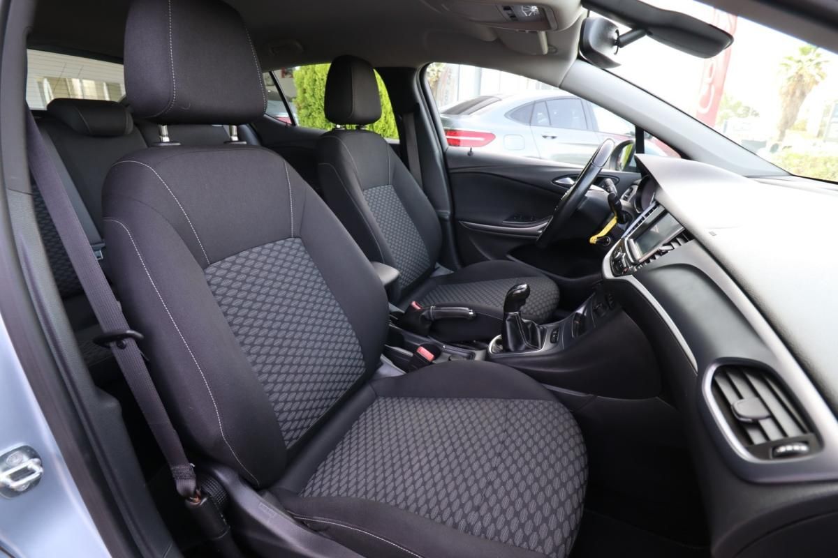 opel-astra-2017-diesel-1598cc