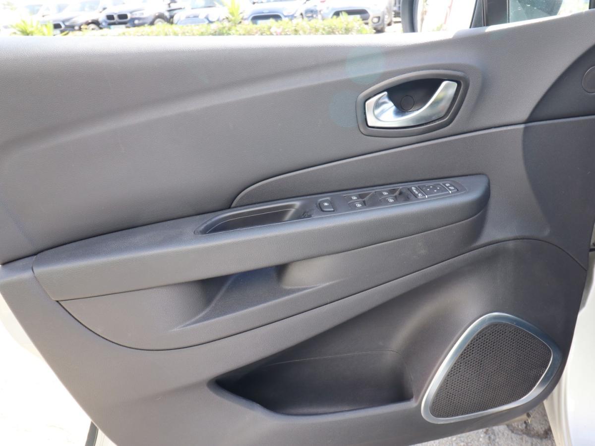 renault-captur-2017-gasolina-898cc
