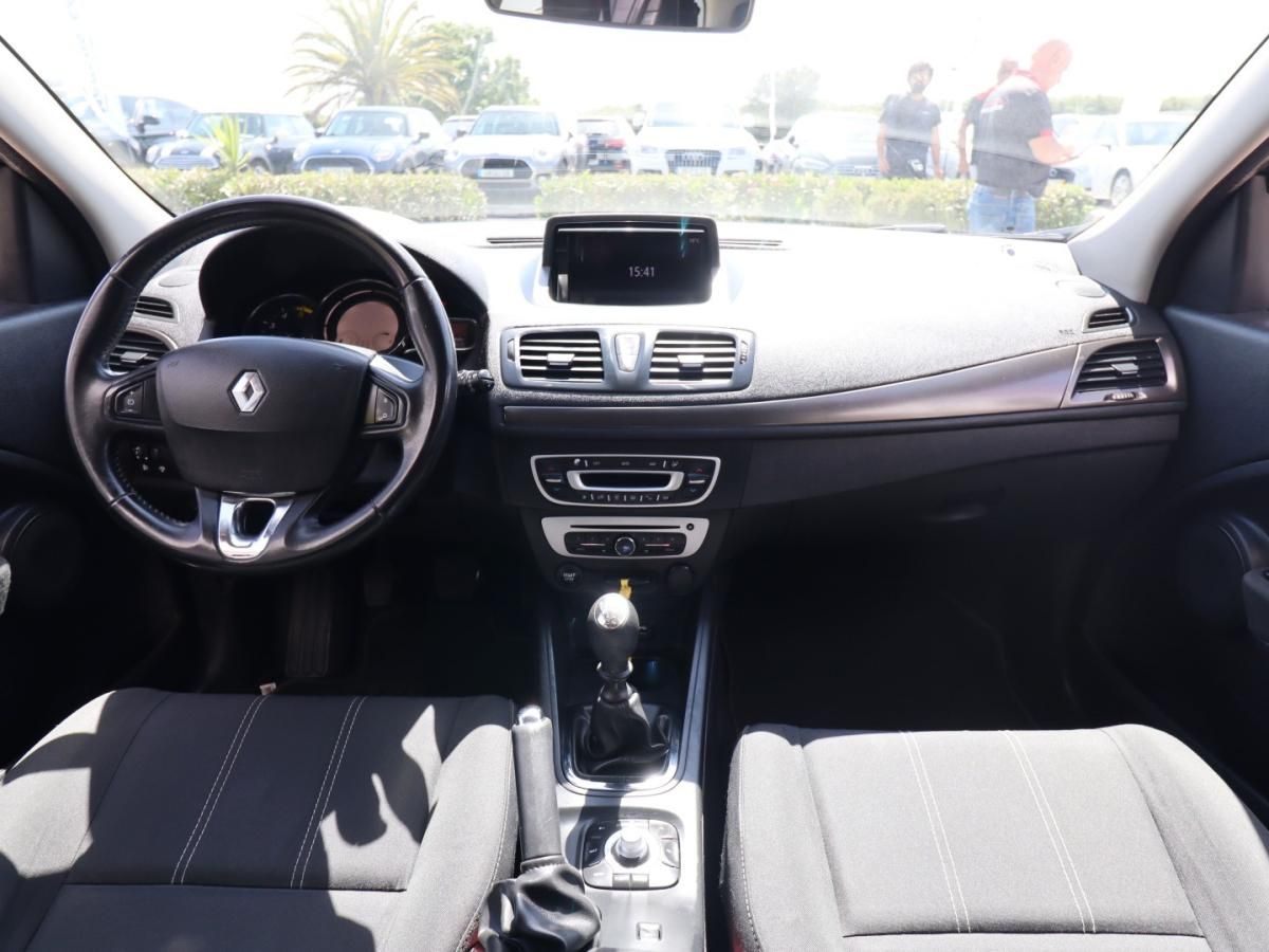 renault-megane-sport-tourer-2014-diesel-1461cc