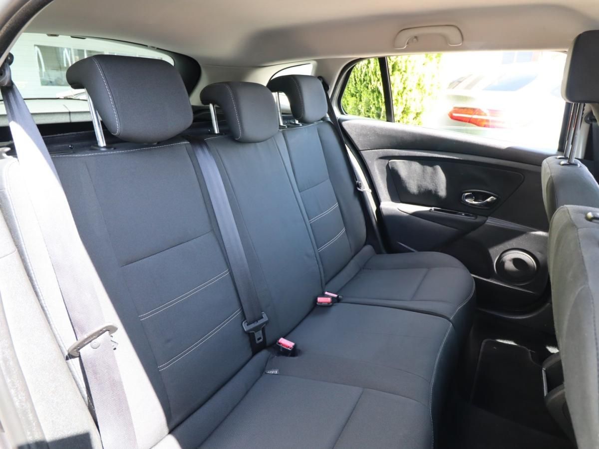 renault-megane-sport-tourer-2014-diesel-1461cc