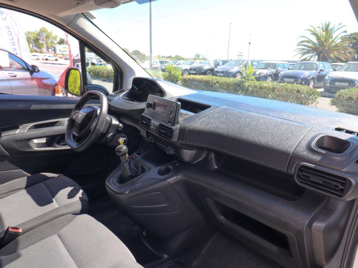 peugeot-partner-2020-diesel-1499cc