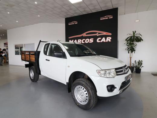 mitsubishi-l200-2014-diesel-2477cc