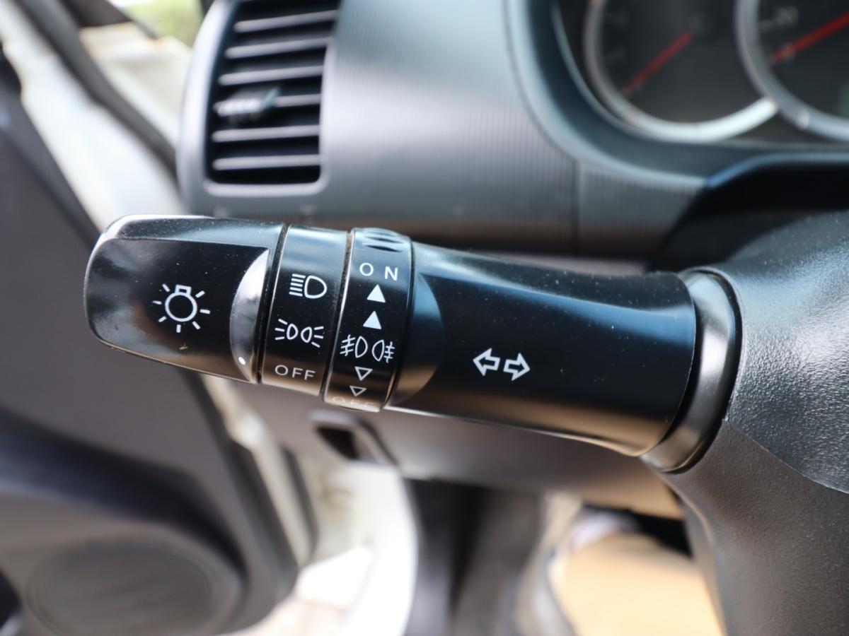 mitsubishi-l200-2014-diesel-2477cc