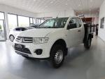 mitsubishi-l200-2014-diesel-2477cc