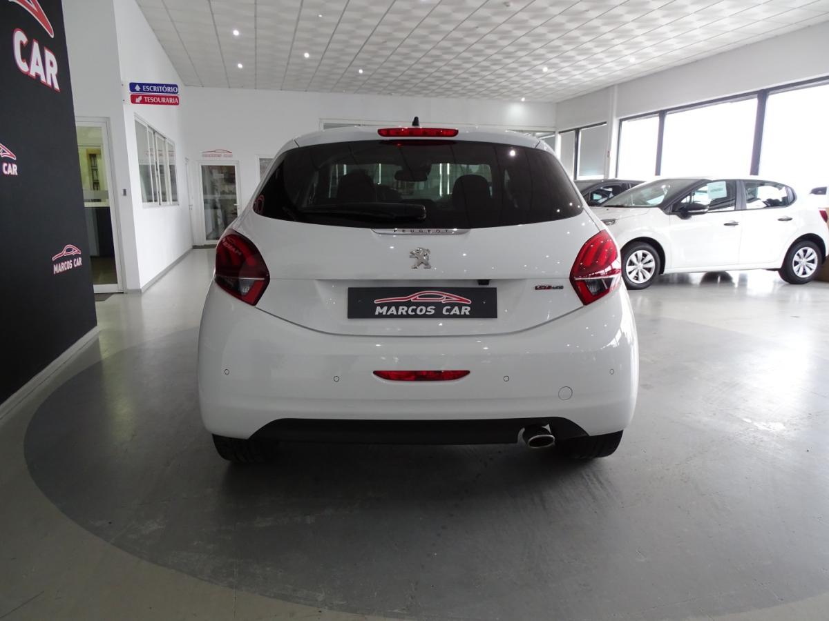 peugeot-208-2018-gasolina-1199cc