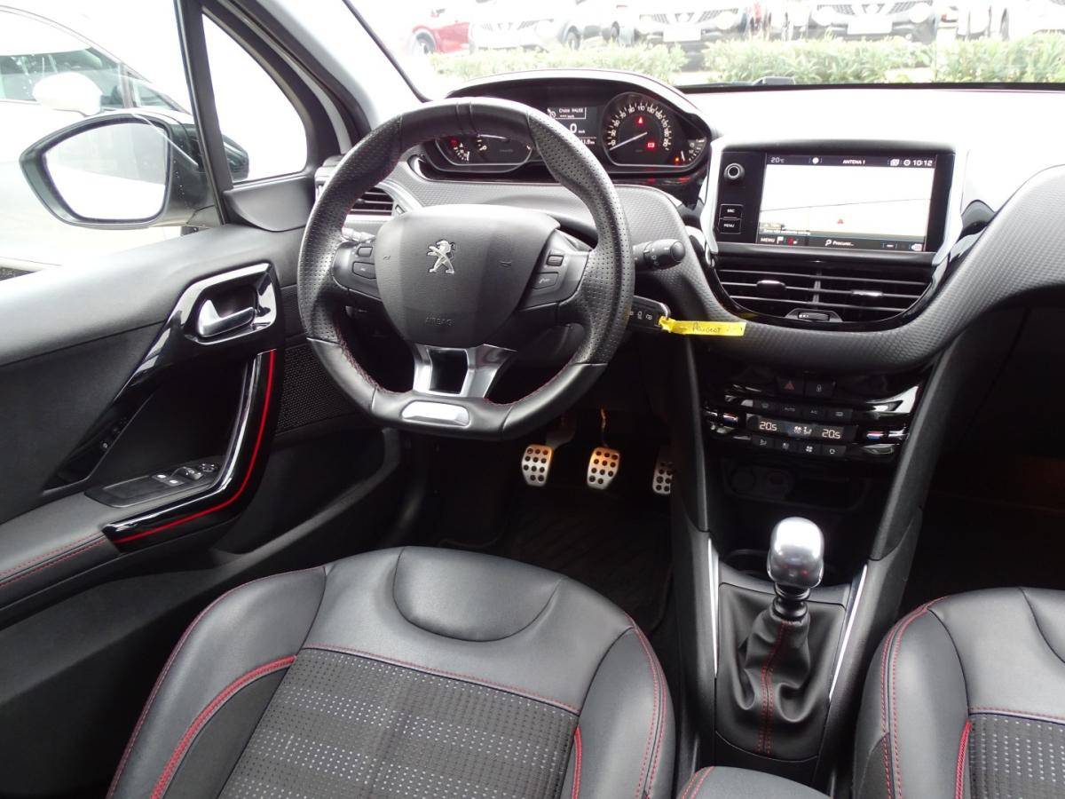 peugeot-208-2018-gasolina-1199cc