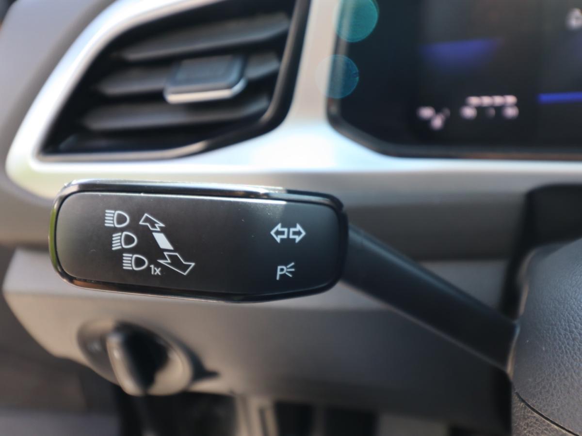 volkswagen-t-roc-2024-gasolina-999cc