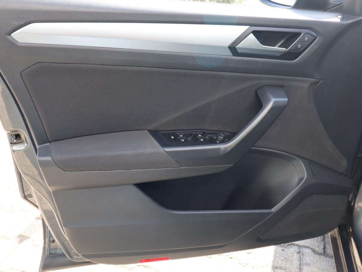 volkswagen-t-roc-2024-gasolina-999cc
