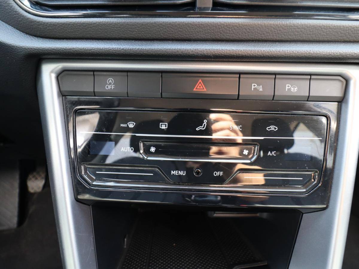 volkswagen-t-roc-2024-gasolina-999cc
