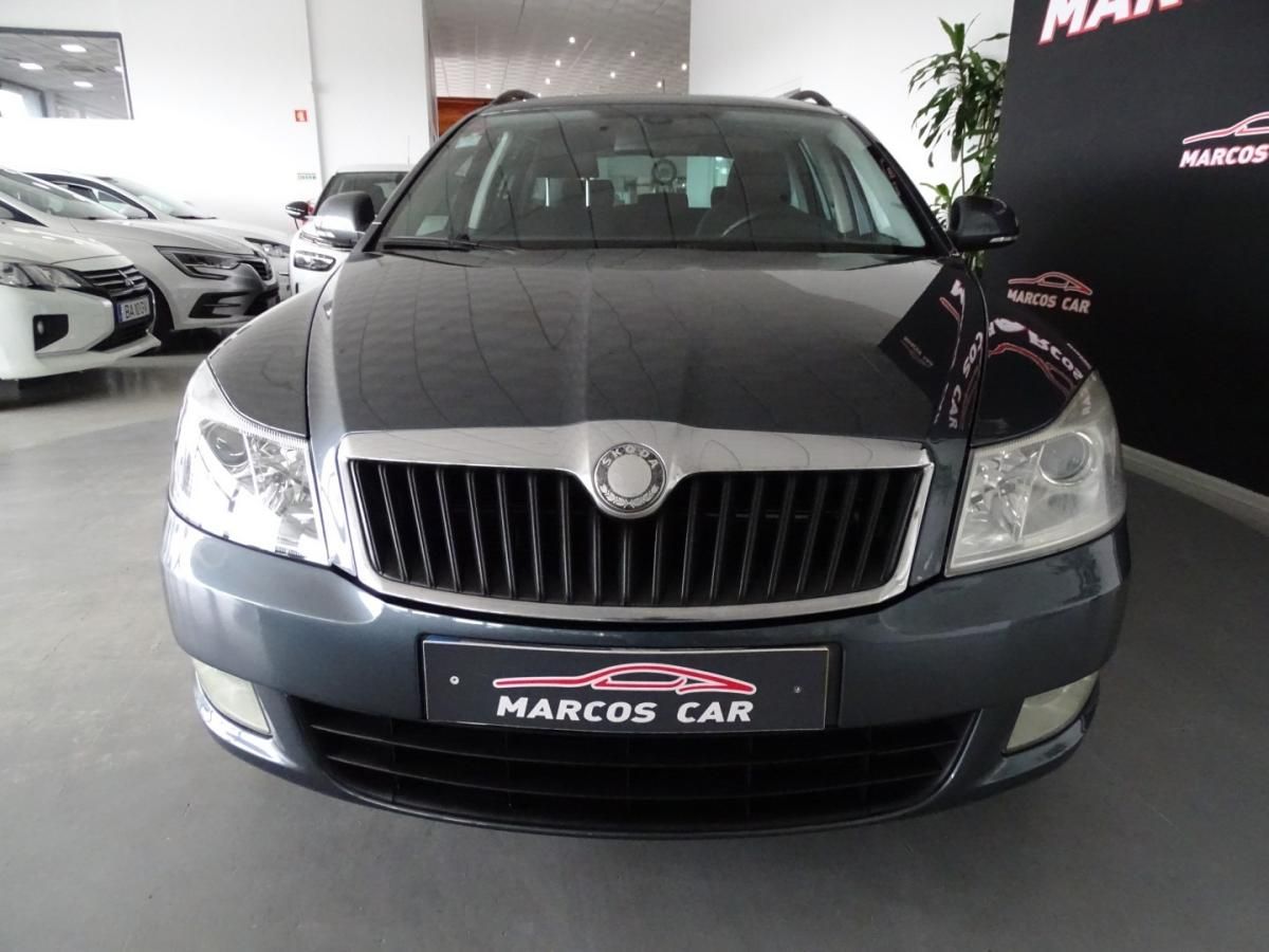 skoda-octavia-break-2010-diesel-1598cc