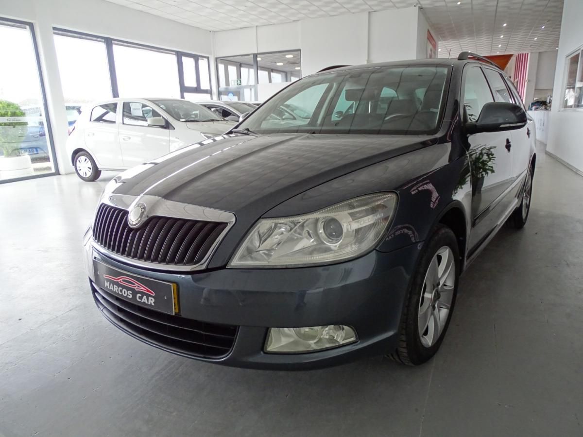 skoda-octavia-break-2010-diesel-1598cc