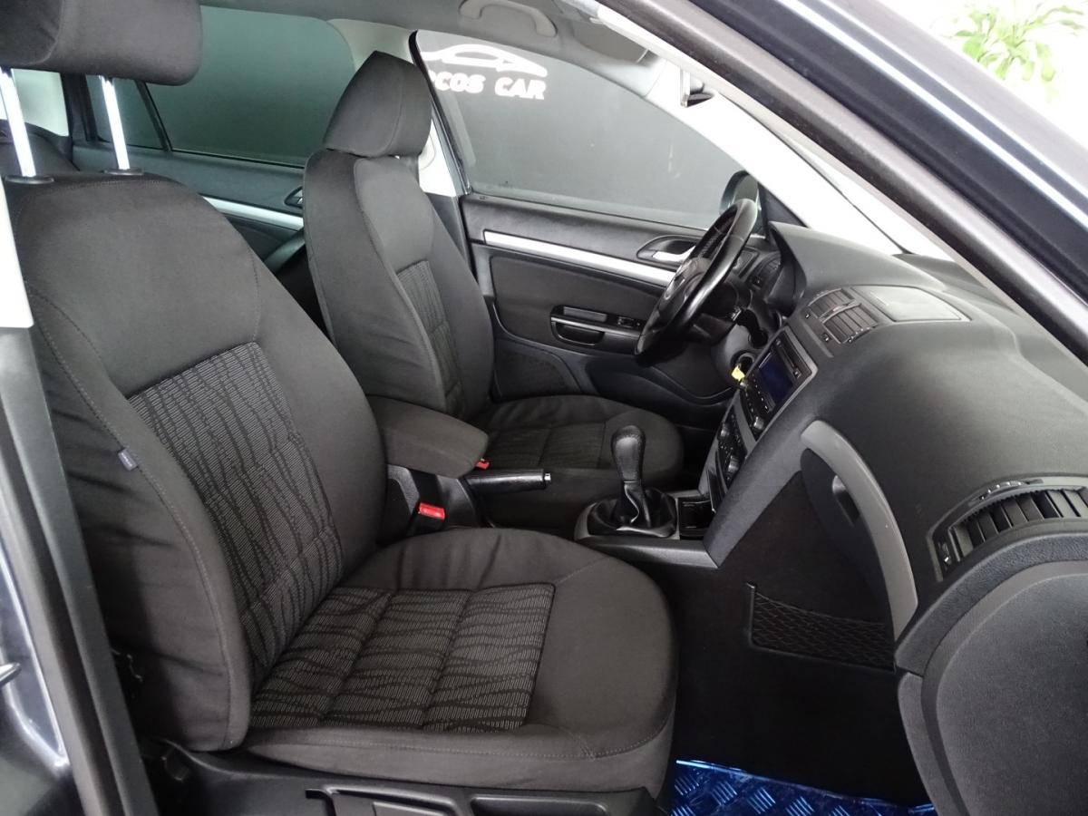 skoda-octavia-break-2010-diesel-1598cc