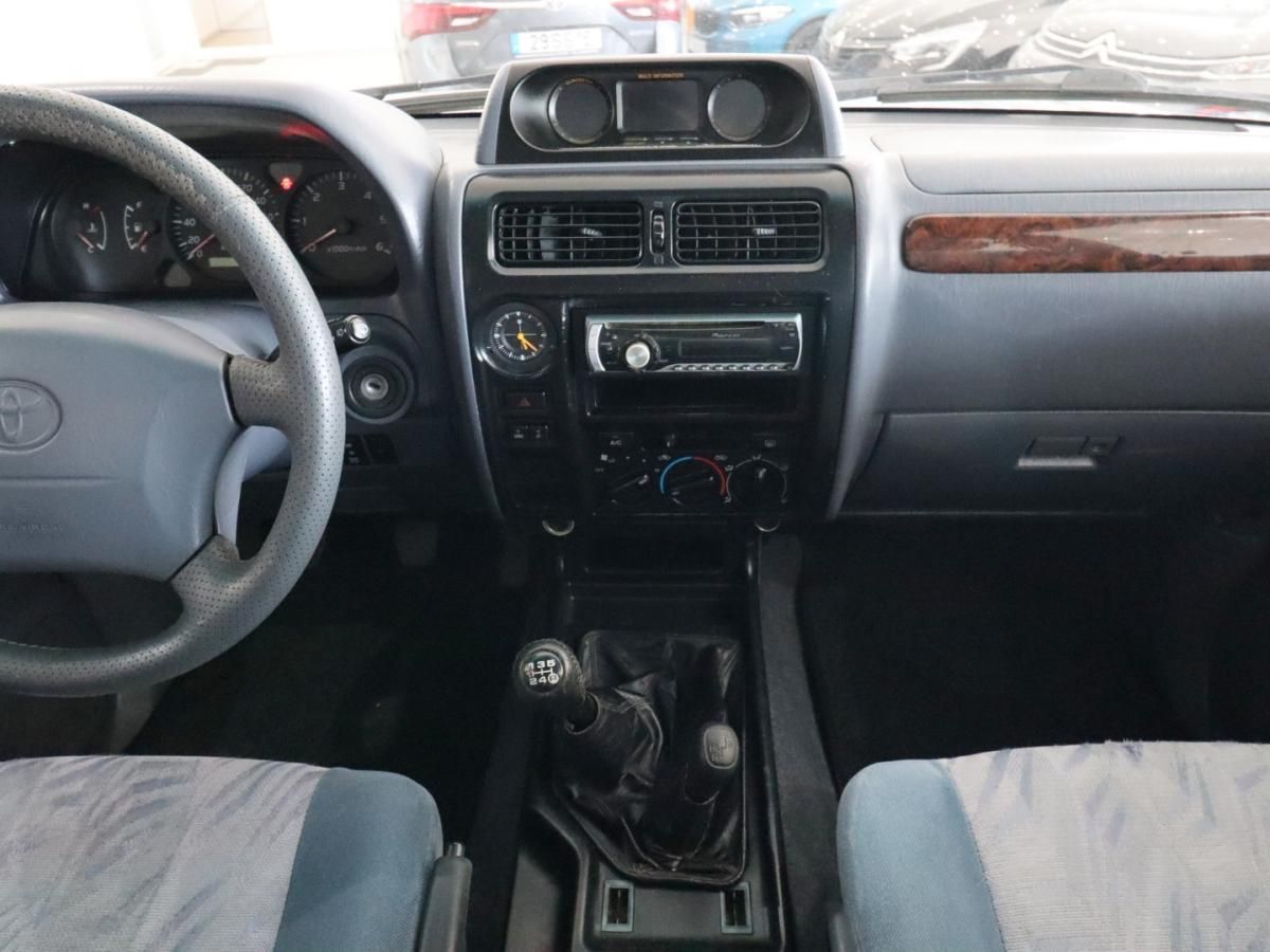 toyota-land-cruiser-2000-diesel-2982cc