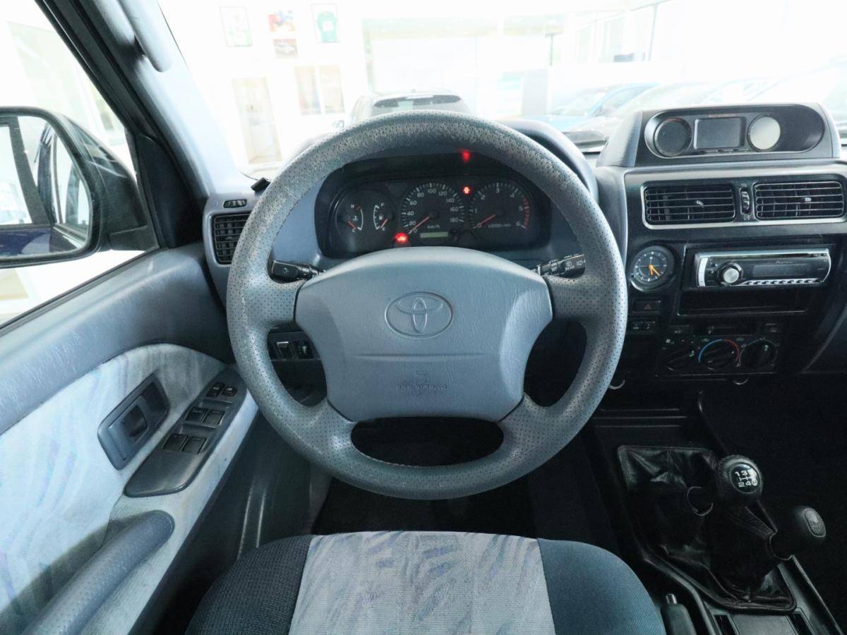toyota-land-cruiser-2000-diesel-2982cc