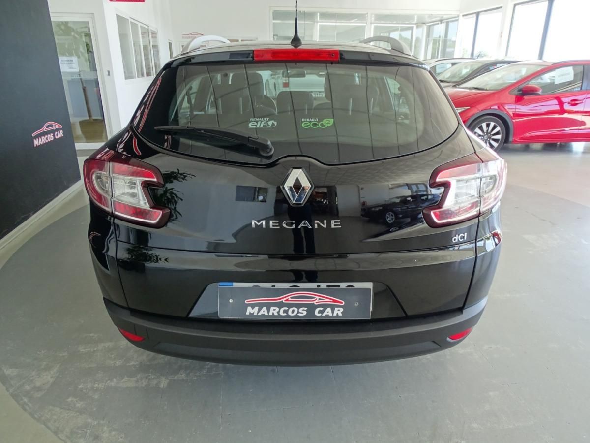 renault-megane-sport-tourer-2014-diesel-1461cc