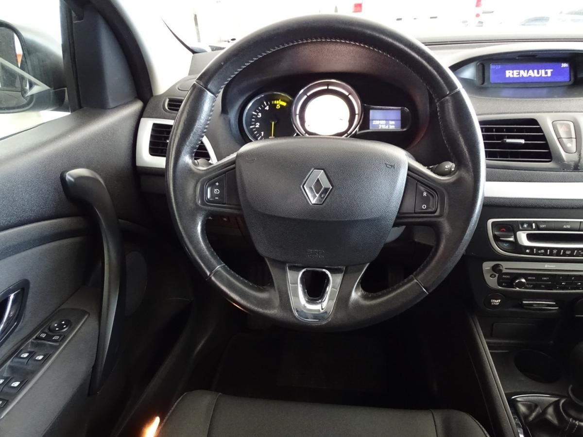 renault-megane-sport-tourer-2014-diesel-1461cc
