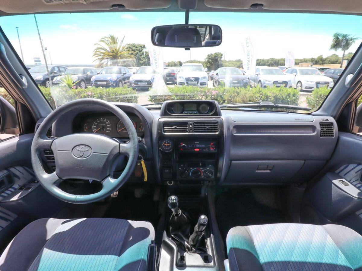 toyota-land-cruiser-1997-diesel-2982cc