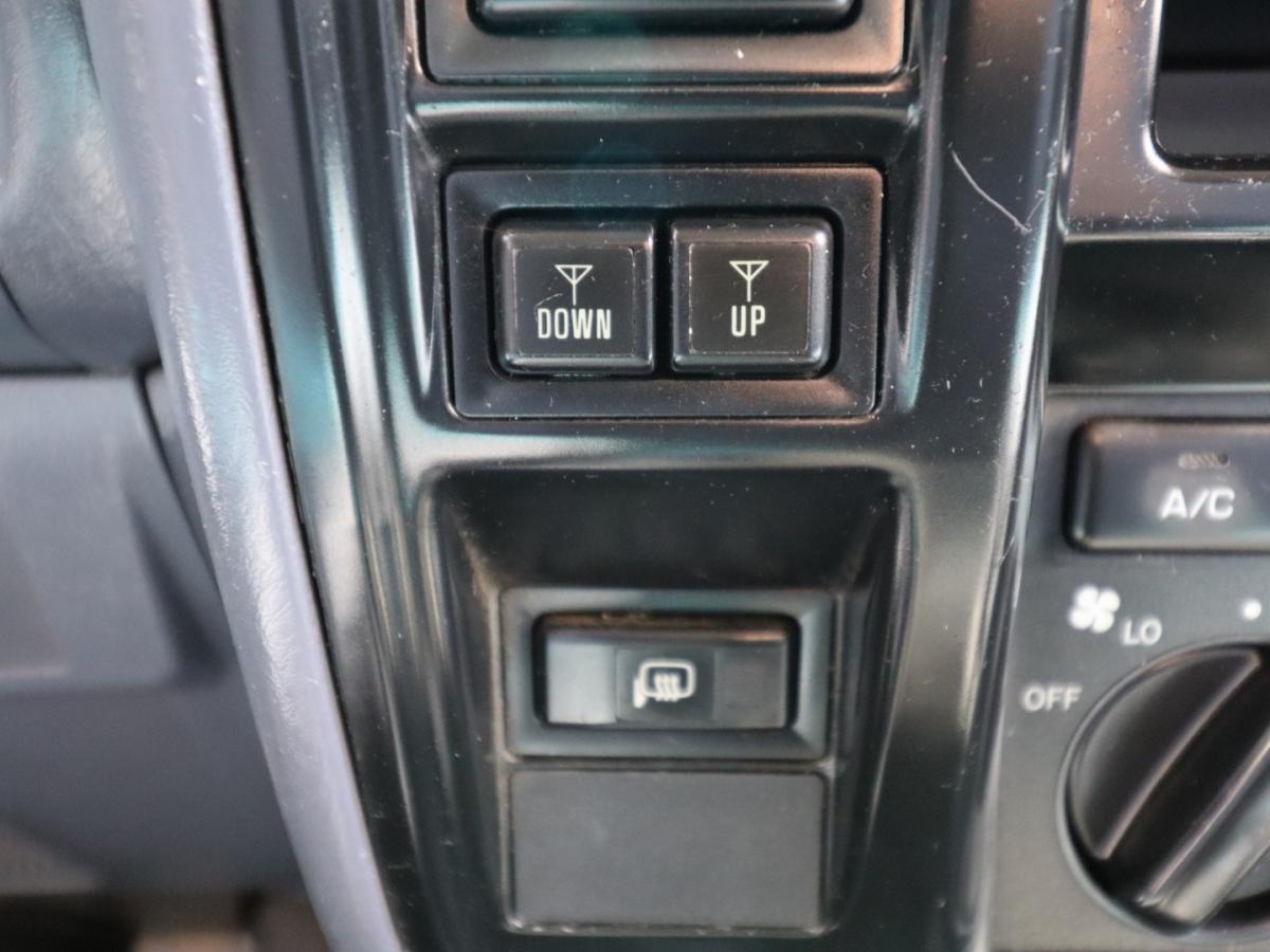 toyota-land-cruiser-1997-diesel-2982cc